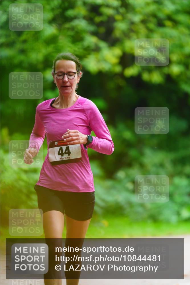 11.10.2026 - Bramfelder Halbmarathon 2026 LAZAROV Photography http://msf.ph/oto/10844481 11.10.2026 11:00:55 Laufen 35, 44 meine-sportfotos.de