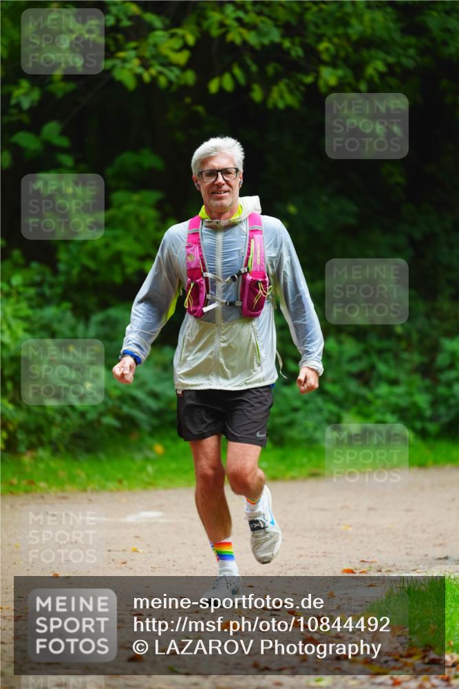 11.10.2026 - Bramfelder Halbmarathon 2026 LAZAROV Photography http://msf.ph/oto/10844492 11.10.2026 11:01:01 Laufen  meine-sportfotos.de