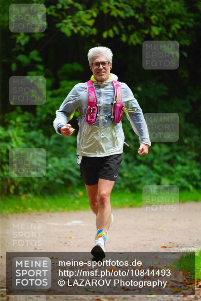 11.10.2026 - Bramfelder Halbmarathon 2026 LAZAROV Photography http://msf.ph/oto/10844493 11.10.2026 11:01:01 Laufen  meine-sportfotos.de