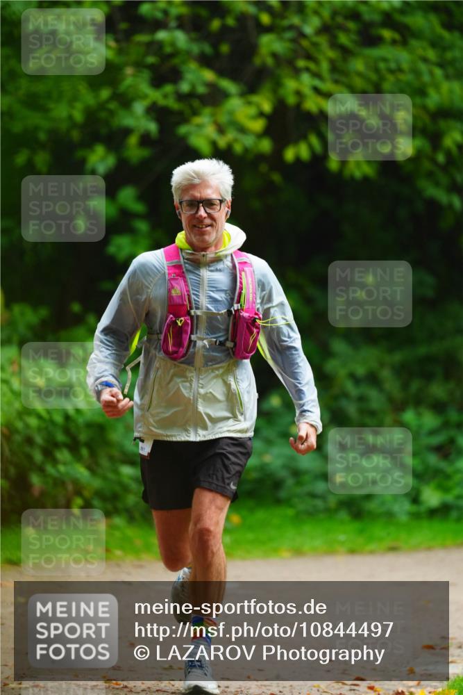 11.10.2026 - Bramfelder Halbmarathon 2026 LAZAROV Photography http://msf.ph/oto/10844497 11.10.2026 11:01:02 Laufen  meine-sportfotos.de