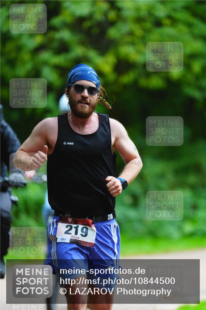 11.10.2026 - Bramfelder Halbmarathon 2026 LAZAROV Photography http://msf.ph/oto/10844500 11.10.2026 11:01:34 Laufen 219, 281 meine-sportfotos.de