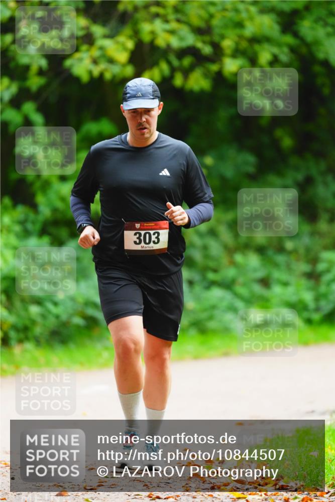 11.10.2026 - Bramfelder Halbmarathon 2026 LAZAROV Photography http://msf.ph/oto/10844507 11.10.2026 11:01:40 Laufen 303 meine-sportfotos.de