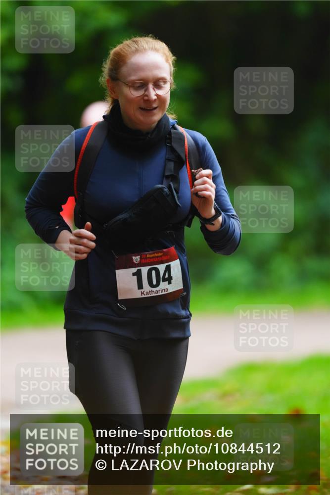 11.10.2026 - Bramfelder Halbmarathon 2026 LAZAROV Photography http://msf.ph/oto/10844512 11.10.2026 11:01:51 Laufen 35, 104 meine-sportfotos.de