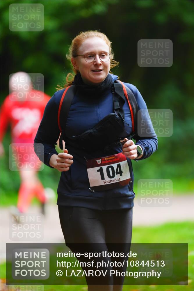 11.10.2026 - Bramfelder Halbmarathon 2026 LAZAROV Photography http://msf.ph/oto/10844513 11.10.2026 11:01:51 Laufen 35, 104 meine-sportfotos.de