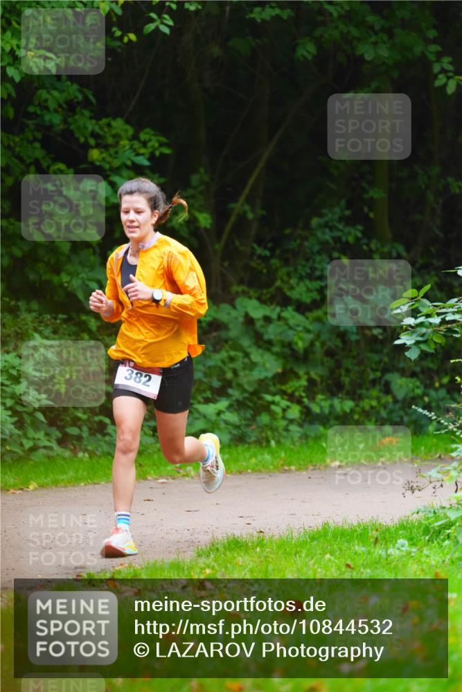 11.10.2026 - Bramfelder Halbmarathon 2026 LAZAROV Photography http://msf.ph/oto/10844532 11.10.2026 11:02:18 Laufen 382 meine-sportfotos.de