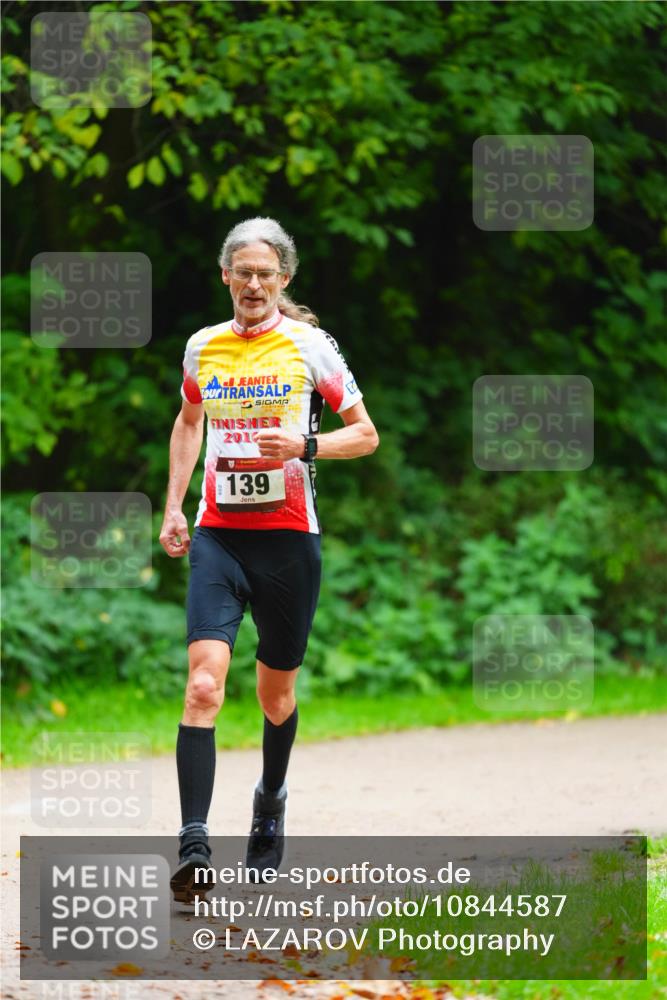 11.10.2026 - Bramfelder Halbmarathon 2026 LAZAROV Photography http://msf.ph/oto/10844587 11.10.2026 11:02:47 Laufen 2016, 139 meine-sportfotos.de