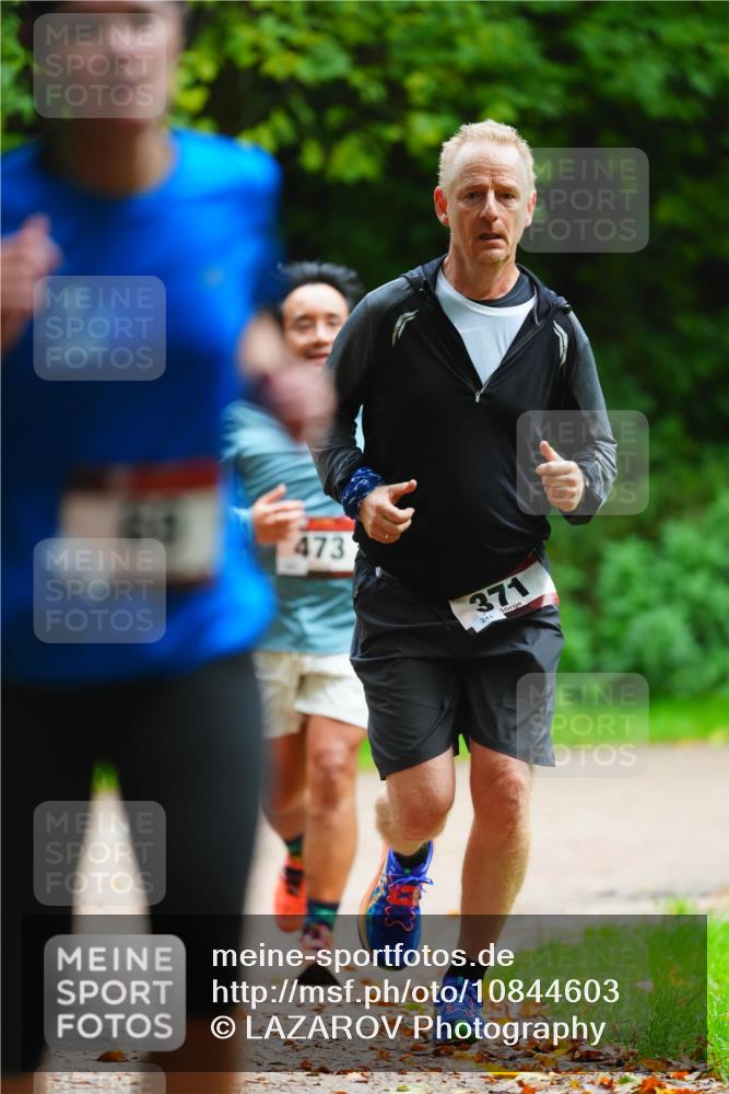 11.10.2026 - Bramfelder Halbmarathon 2026 LAZAROV Photography http://msf.ph/oto/10844603 11.10.2026 11:02:56 Laufen 473, 371, 241 meine-sportfotos.de