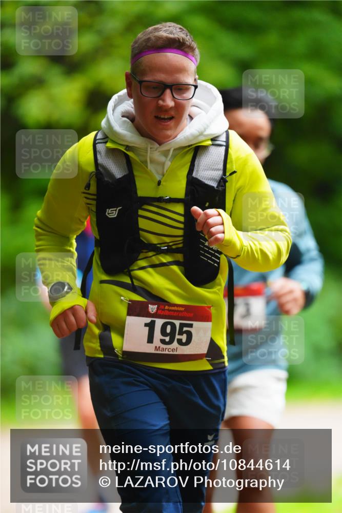 11.10.2026 - Bramfelder Halbmarathon 2026 LAZAROV Photography http://msf.ph/oto/10844614 11.10.2026 11:03:01 Laufen 35, 195 meine-sportfotos.de