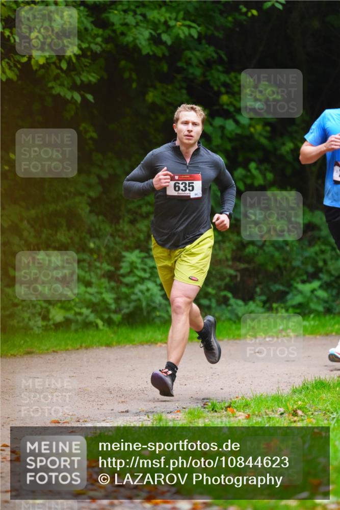 11.10.2026 - Bramfelder Halbmarathon 2026 LAZAROV Photography http://msf.ph/oto/10844623 11.10.2026 11:03:11 Laufen 635, 98 meine-sportfotos.de