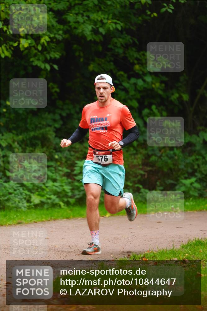11.10.2026 - Bramfelder Halbmarathon 2026 LAZAROV Photography http://msf.ph/oto/10844647 11.10.2026 11:03:24 Laufen 576 meine-sportfotos.de