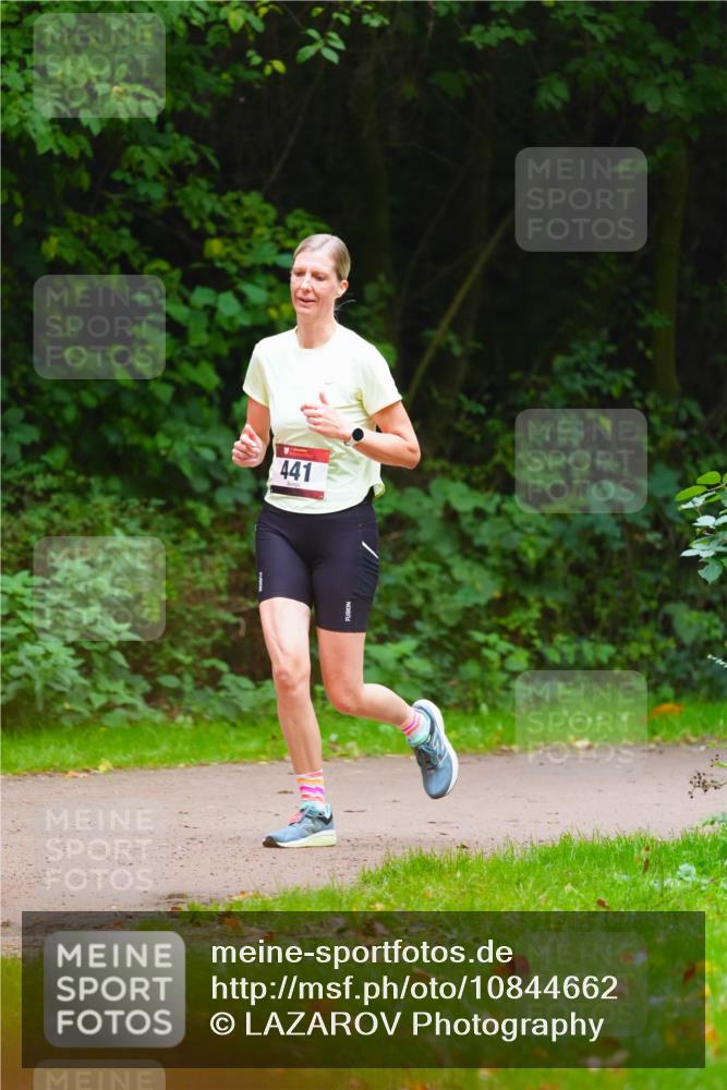 11.10.2026 - Bramfelder Halbmarathon 2026 LAZAROV Photography http://msf.ph/oto/10844662 11.10.2026 11:03:51 Laufen 441 meine-sportfotos.de