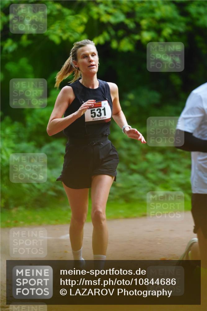 11.10.2026 - Bramfelder Halbmarathon 2026 LAZAROV Photography http://msf.ph/oto/10844686 11.10.2026 11:04:22 Laufen 531, 289 meine-sportfotos.de