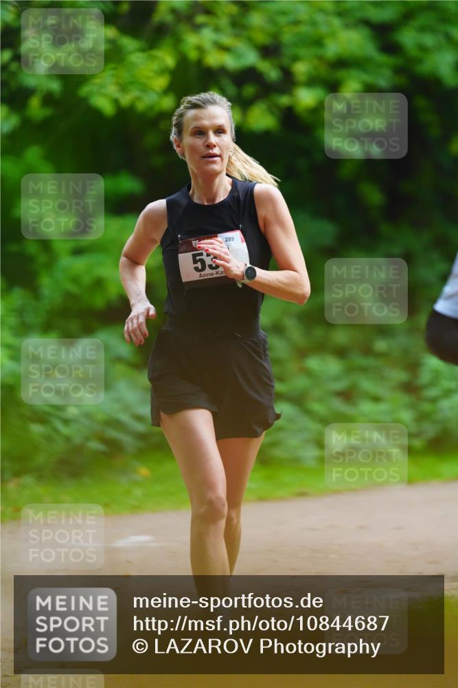 11.10.2026 - Bramfelder Halbmarathon 2026 LAZAROV Photography http://msf.ph/oto/10844687 11.10.2026 11:04:23 Laufen 53, 289 meine-sportfotos.de