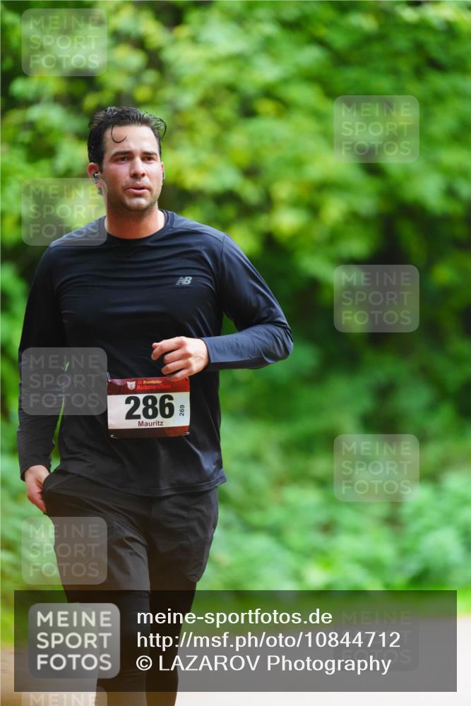 11.10.2026 - Bramfelder Halbmarathon 2026 LAZAROV Photography http://msf.ph/oto/10844712 11.10.2026 11:04:39 Laufen 35, 286 meine-sportfotos.de