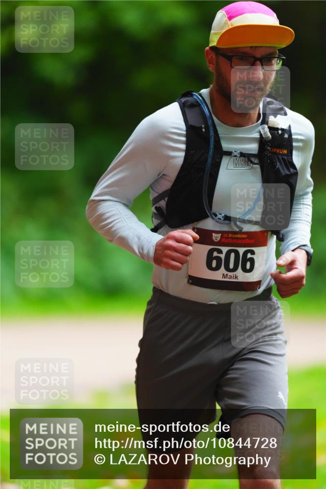 11.10.2026 - Bramfelder Halbmarathon 2026 LAZAROV Photography http://msf.ph/oto/10844728 11.10.2026 11:05:17 Laufen 35, 606 meine-sportfotos.de