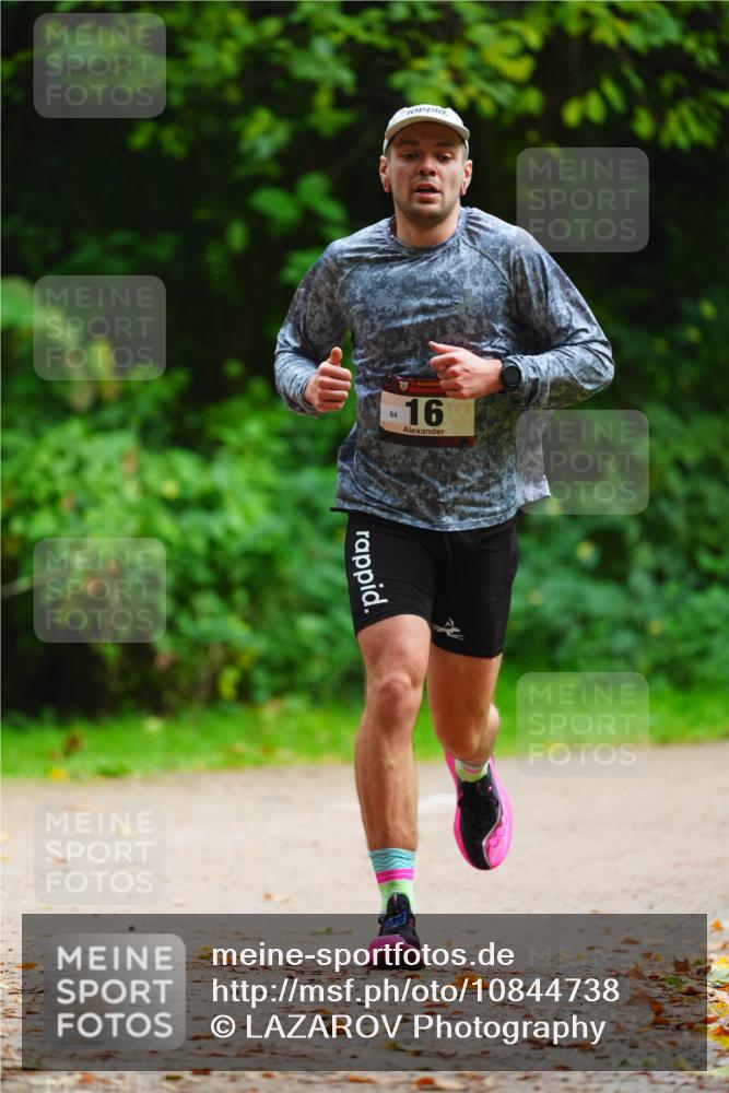 11.10.2026 - Bramfelder Halbmarathon 2026 LAZAROV Photography http://msf.ph/oto/10844738 11.10.2026 11:05:27 Laufen 16 meine-sportfotos.de