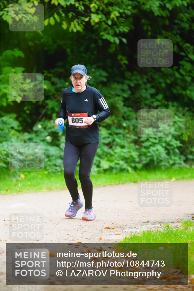 11.10.2026 - Bramfelder Halbmarathon 2026 LAZAROV Photography http://msf.ph/oto/10844743 11.10.2026 11:05:40 Laufen 805 meine-sportfotos.de