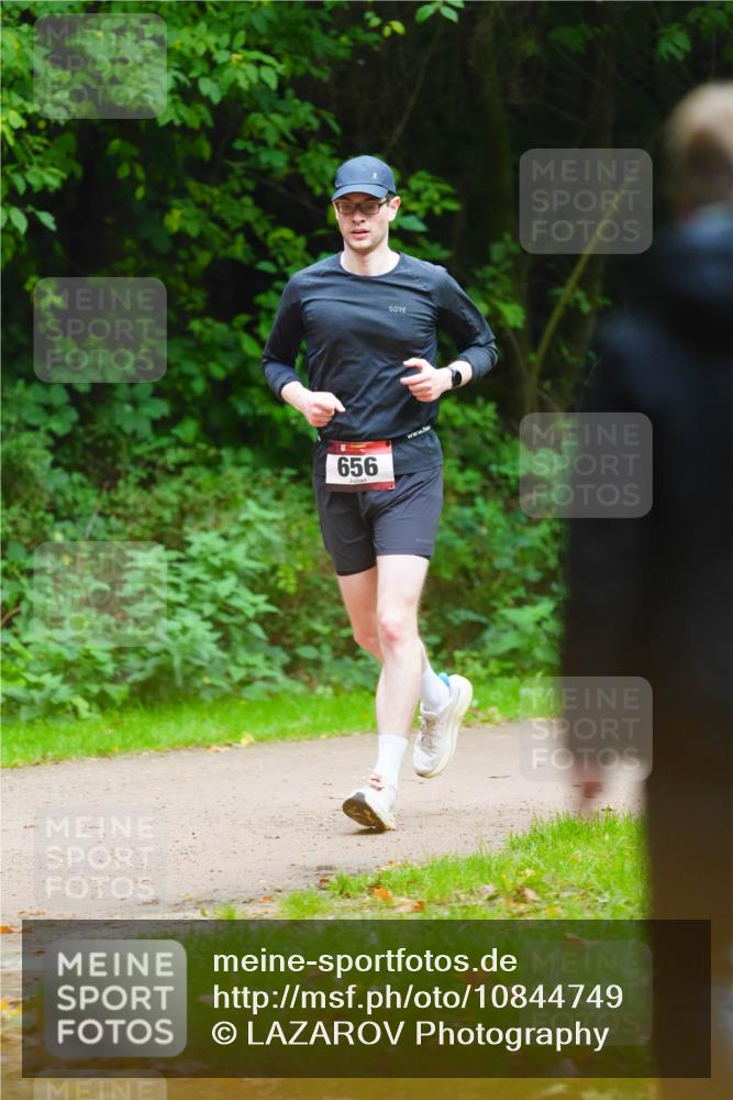 11.10.2026 - Bramfelder Halbmarathon 2026 LAZAROV Photography http://msf.ph/oto/10844749 11.10.2026 11:05:46 Laufen 656 meine-sportfotos.de