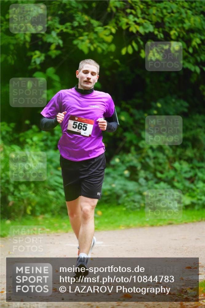 11.10.2026 - Bramfelder Halbmarathon 2026 LAZAROV Photography http://msf.ph/oto/10844783 11.10.2026 11:06:12 Laufen 565, 87 meine-sportfotos.de