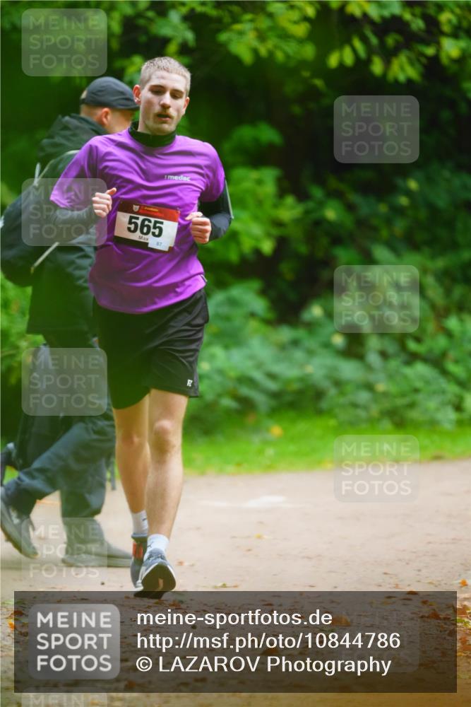 11.10.2026 - Bramfelder Halbmarathon 2026 LAZAROV Photography http://msf.ph/oto/10844786 11.10.2026 11:06:13 Laufen 565, 87 meine-sportfotos.de