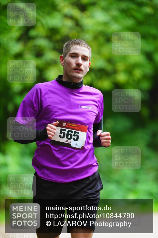 11.10.2026 - Bramfelder Halbmarathon 2026 LAZAROV Photography http://msf.ph/oto/10844790 11.10.2026 11:06:17 Laufen 5, 565, 87 meine-sportfotos.de