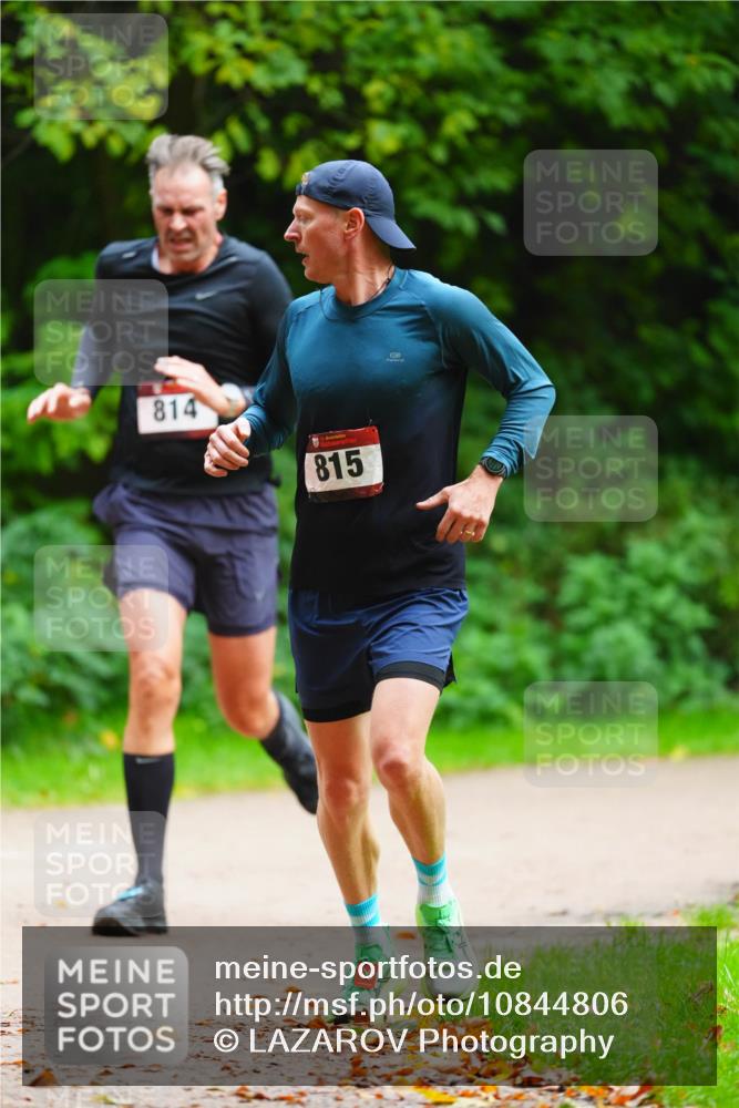 11.10.2026 - Bramfelder Halbmarathon 2026 LAZAROV Photography http://msf.ph/oto/10844806 11.10.2026 11:06:30 Laufen 814, 815 meine-sportfotos.de