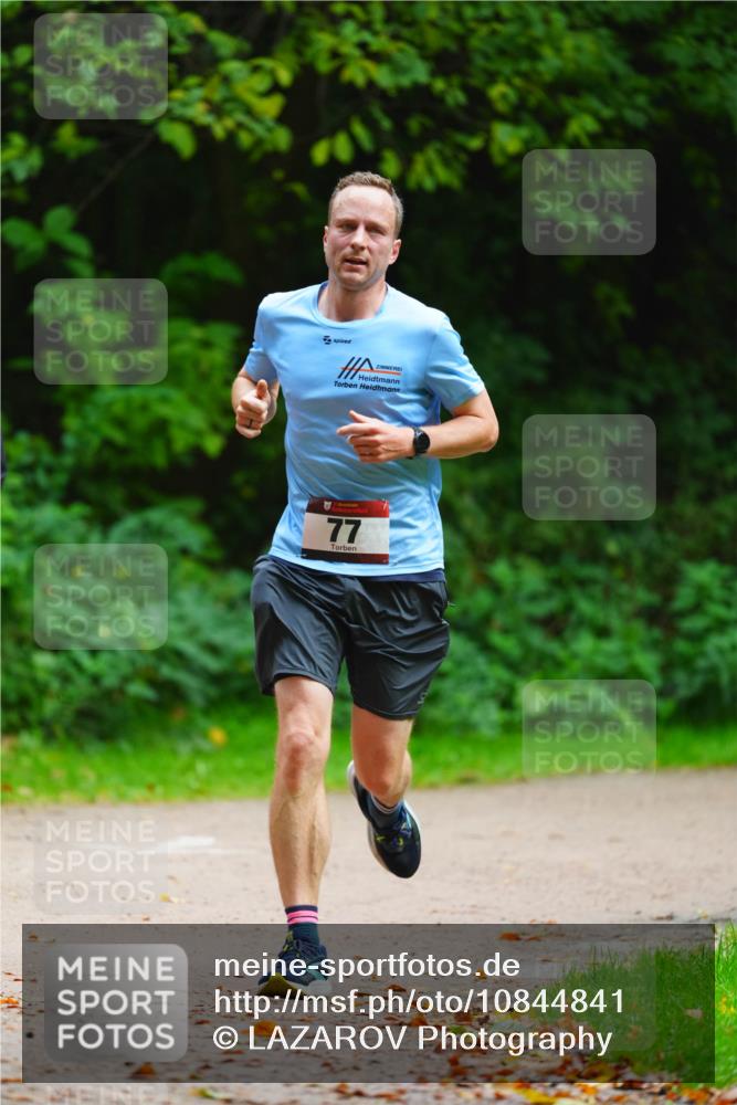 11.10.2026 - Bramfelder Halbmarathon 2026 LAZAROV Photography http://msf.ph/oto/10844841 11.10.2026 11:06:52 Laufen 77 meine-sportfotos.de