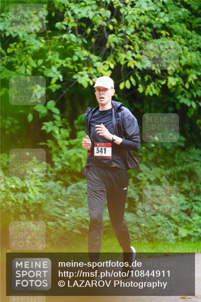 11.10.2026 - Bramfelder Halbmarathon 2026 LAZAROV Photography http://msf.ph/oto/10844911 11.10.2026 11:08:10 Laufen 541 meine-sportfotos.de