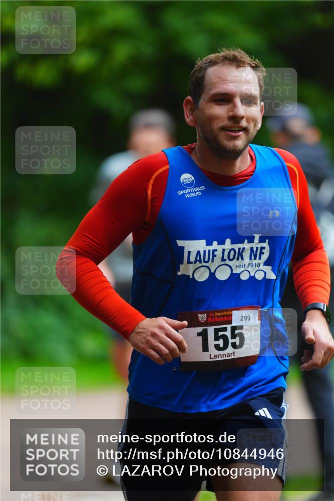 11.10.2026 - Bramfelder Halbmarathon 2026 LAZAROV Photography http://msf.ph/oto/10844946 11.10.2026 11:08:57 Laufen 2000, 2010, 35, 155, 299 meine-sportfotos.de
