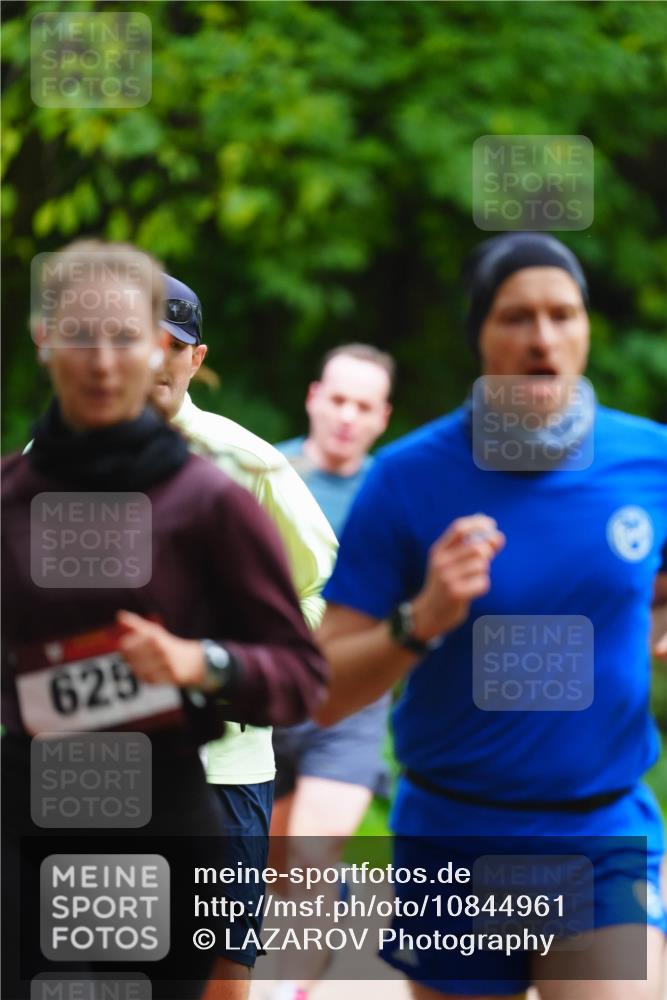 11.10.2026 - Bramfelder Halbmarathon 2026 LAZAROV Photography http://msf.ph/oto/10844961 11.10.2026 11:09:05 Laufen 629 meine-sportfotos.de