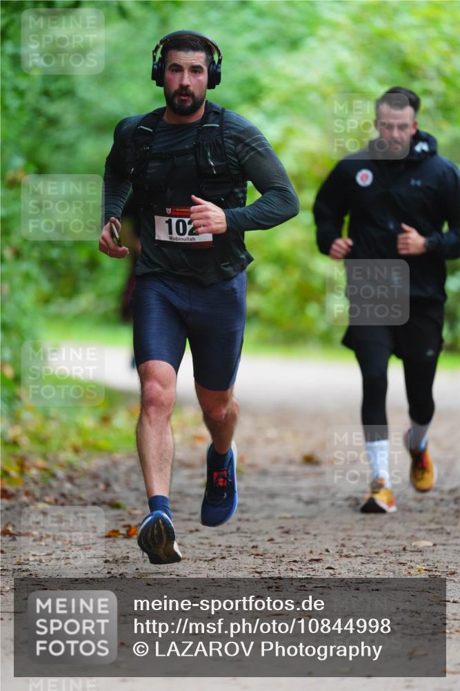 11.10.2026 - Bramfelder Halbmarathon 2026 LAZAROV Photography http://msf.ph/oto/10844998 11.10.2026 11:09:50 Laufen 102 meine-sportfotos.de