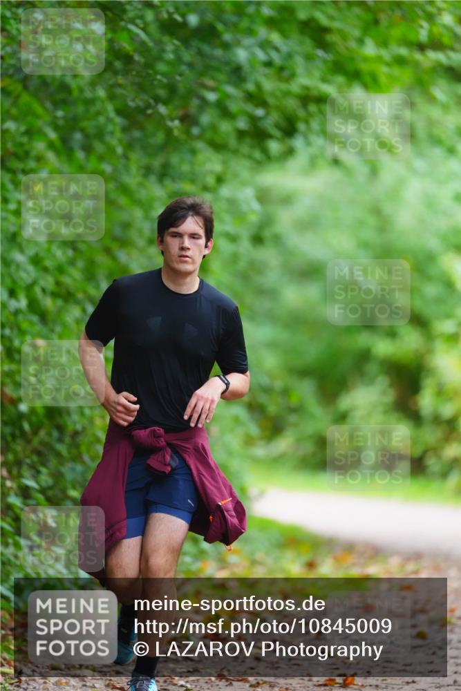 11.10.2026 - Bramfelder Halbmarathon 2026 LAZAROV Photography http://msf.ph/oto/10845009 11.10.2026 11:10:01 Laufen  meine-sportfotos.de