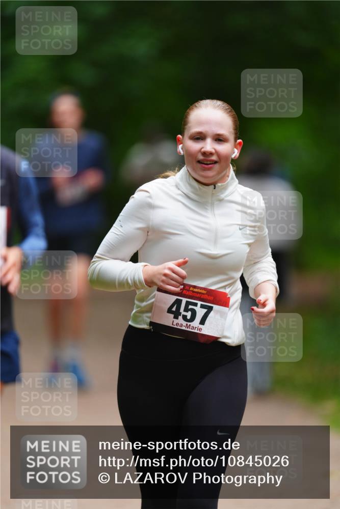 11.10.2026 - Bramfelder Halbmarathon 2026 LAZAROV Photography http://msf.ph/oto/10845026 11.10.2026 11:11:09 Laufen 35, 457 meine-sportfotos.de