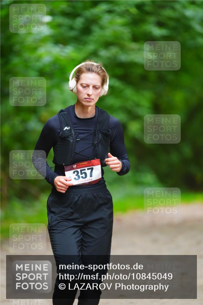 11.10.2026 - Bramfelder Halbmarathon 2026 LAZAROV Photography http://msf.ph/oto/10845049 11.10.2026 11:11:45 Laufen 35, 357 meine-sportfotos.de
