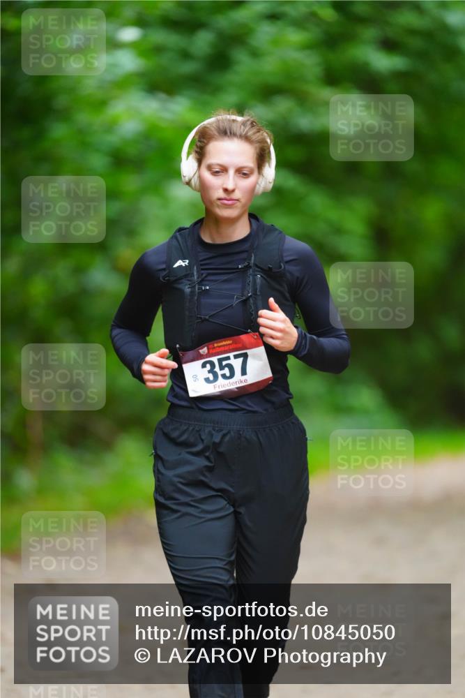 11.10.2026 - Bramfelder Halbmarathon 2026 LAZAROV Photography http://msf.ph/oto/10845050 11.10.2026 11:11:45 Laufen 35, 357 meine-sportfotos.de
