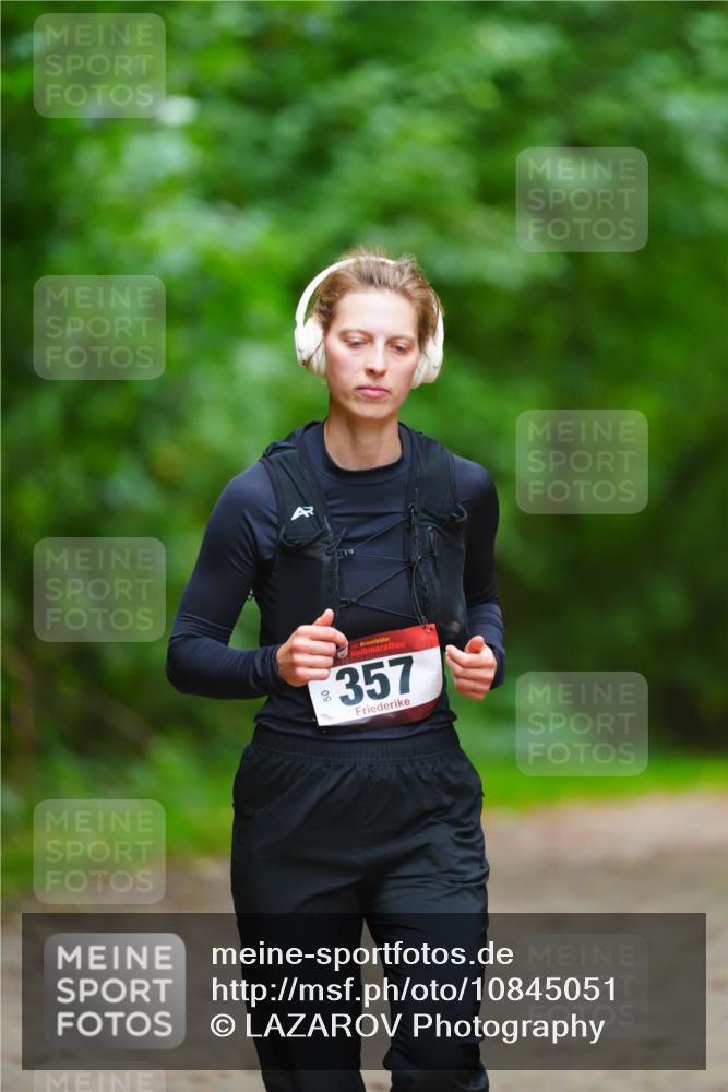 11.10.2026 - Bramfelder Halbmarathon 2026 LAZAROV Photography http://msf.ph/oto/10845051 11.10.2026 11:11:45 Laufen 50, 35, 357 meine-sportfotos.de