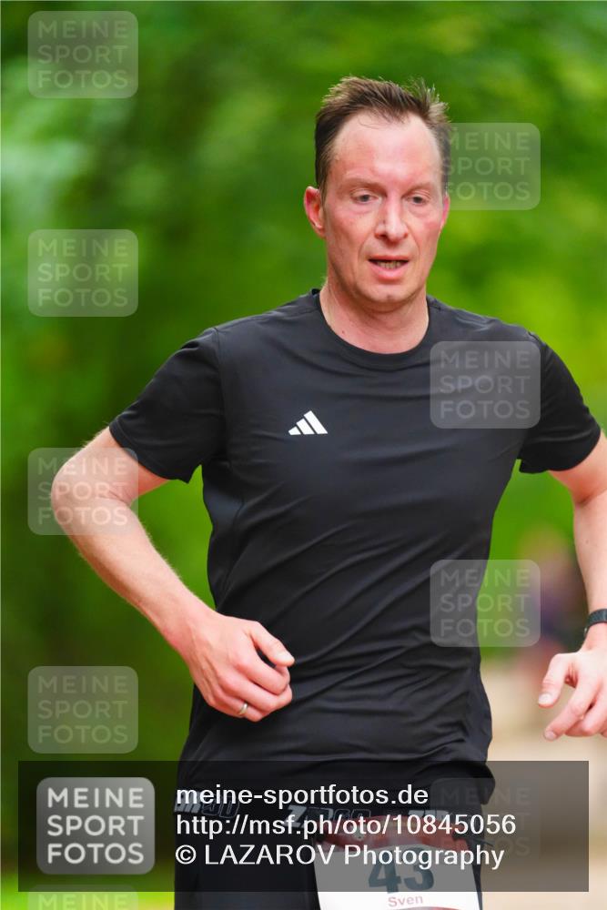 11.10.2026 - Bramfelder Halbmarathon 2026 LAZAROV Photography http://msf.ph/oto/10845056 11.10.2026 11:12:01 Laufen 3, 43 meine-sportfotos.de