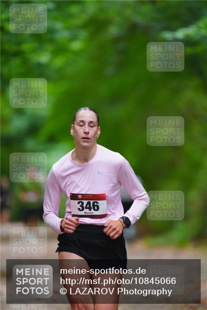 11.10.2026 - Bramfelder Halbmarathon 2026 LAZAROV Photography http://msf.ph/oto/10845066 11.10.2026 11:12:07 Laufen 346 meine-sportfotos.de