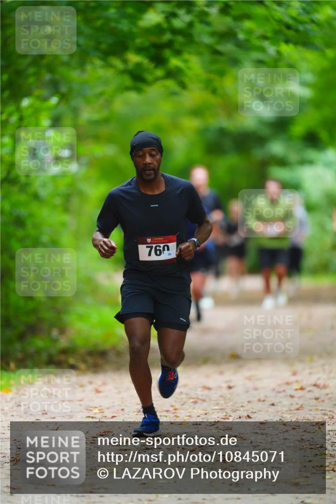 11.10.2026 - Bramfelder Halbmarathon 2026 LAZAROV Photography http://msf.ph/oto/10845071 11.10.2026 11:12:09 Laufen 760 meine-sportfotos.de