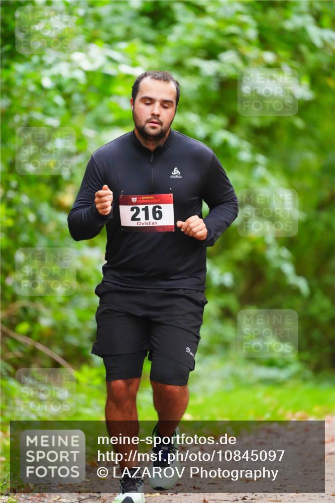 11.10.2026 - Bramfelder Halbmarathon 2026 LAZAROV Photography http://msf.ph/oto/10845097 11.10.2026 11:12:29 Laufen 35, 216 meine-sportfotos.de