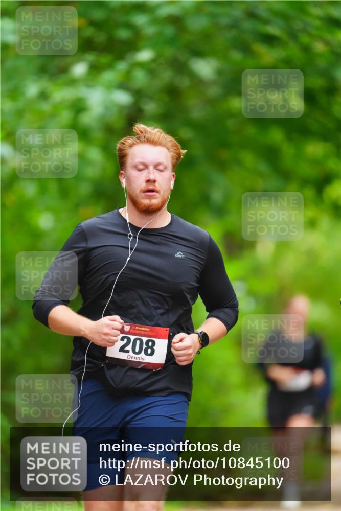 11.10.2026 - Bramfelder Halbmarathon 2026 LAZAROV Photography http://msf.ph/oto/10845100 11.10.2026 11:12:30 Laufen 35, 208 meine-sportfotos.de