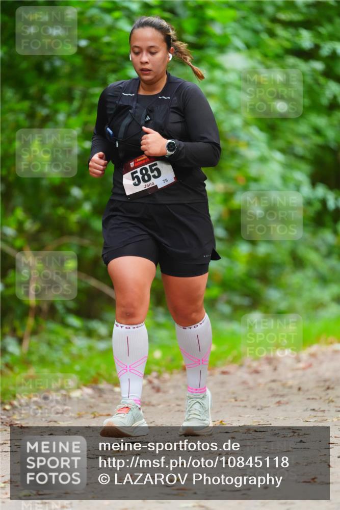 11.10.2026 - Bramfelder Halbmarathon 2026 LAZAROV Photography http://msf.ph/oto/10845118 11.10.2026 11:13:07 Laufen 585, 75 meine-sportfotos.de