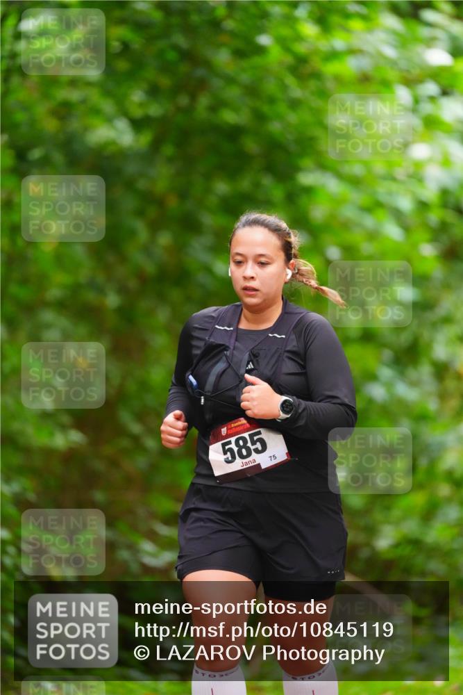 11.10.2026 - Bramfelder Halbmarathon 2026 LAZAROV Photography http://msf.ph/oto/10845119 11.10.2026 11:13:08 Laufen 585, 75 meine-sportfotos.de