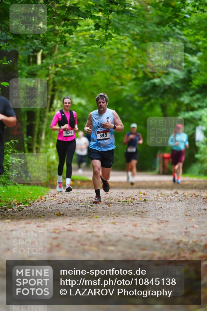 11.10.2026 - Bramfelder Halbmarathon 2026 LAZAROV Photography http://msf.ph/oto/10845138 11.10.2026 11:13:31 Laufen 624, 345 meine-sportfotos.de