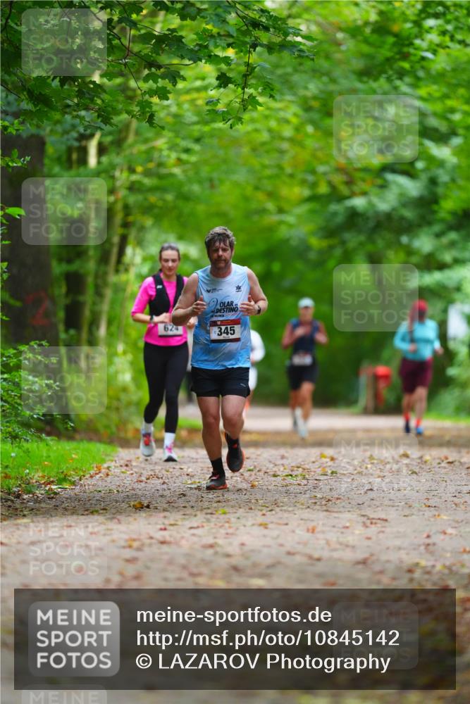 11.10.2026 - Bramfelder Halbmarathon 2026 LAZAROV Photography http://msf.ph/oto/10845142 11.10.2026 11:13:32 Laufen 624, 345 meine-sportfotos.de