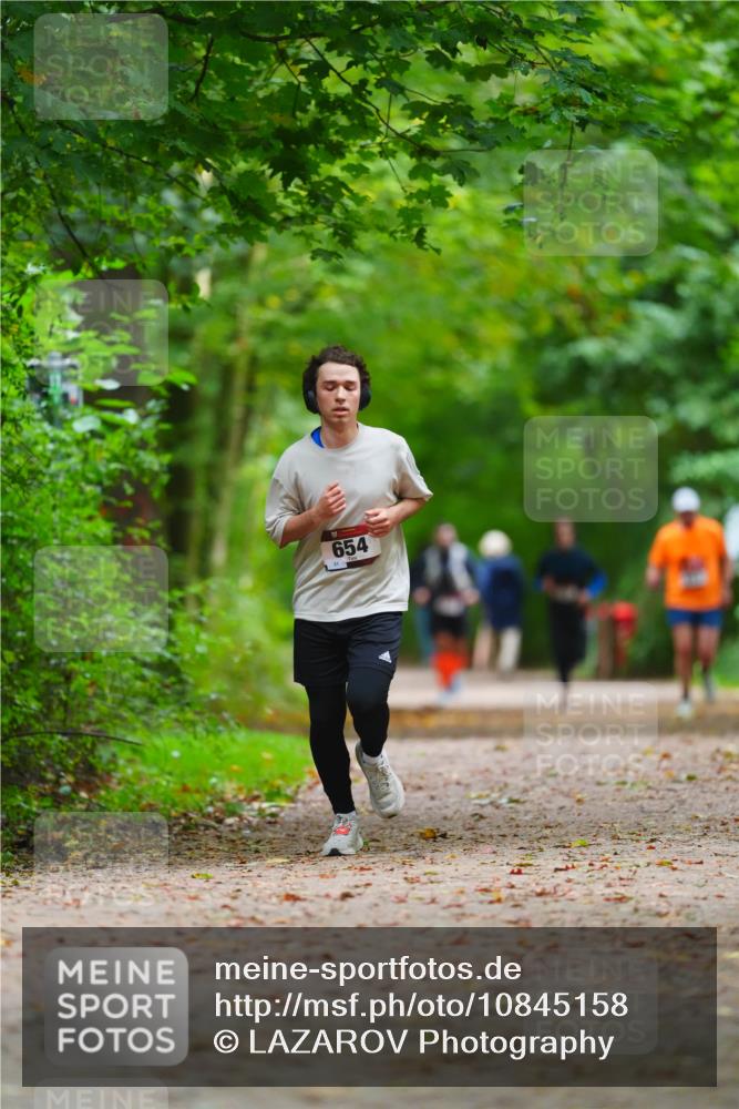 11.10.2026 - Bramfelder Halbmarathon 2026 LAZAROV Photography http://msf.ph/oto/10845158 11.10.2026 11:14:03 Laufen 654 meine-sportfotos.de