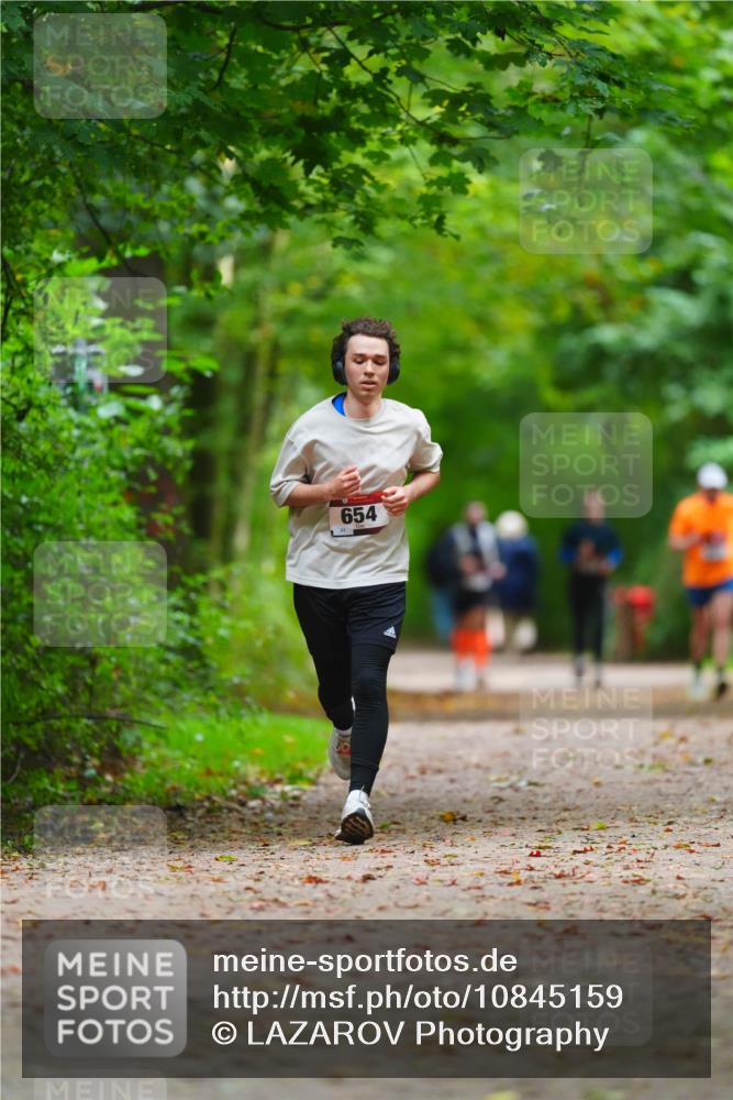 11.10.2026 - Bramfelder Halbmarathon 2026 LAZAROV Photography http://msf.ph/oto/10845159 11.10.2026 11:14:03 Laufen 31, 654 meine-sportfotos.de