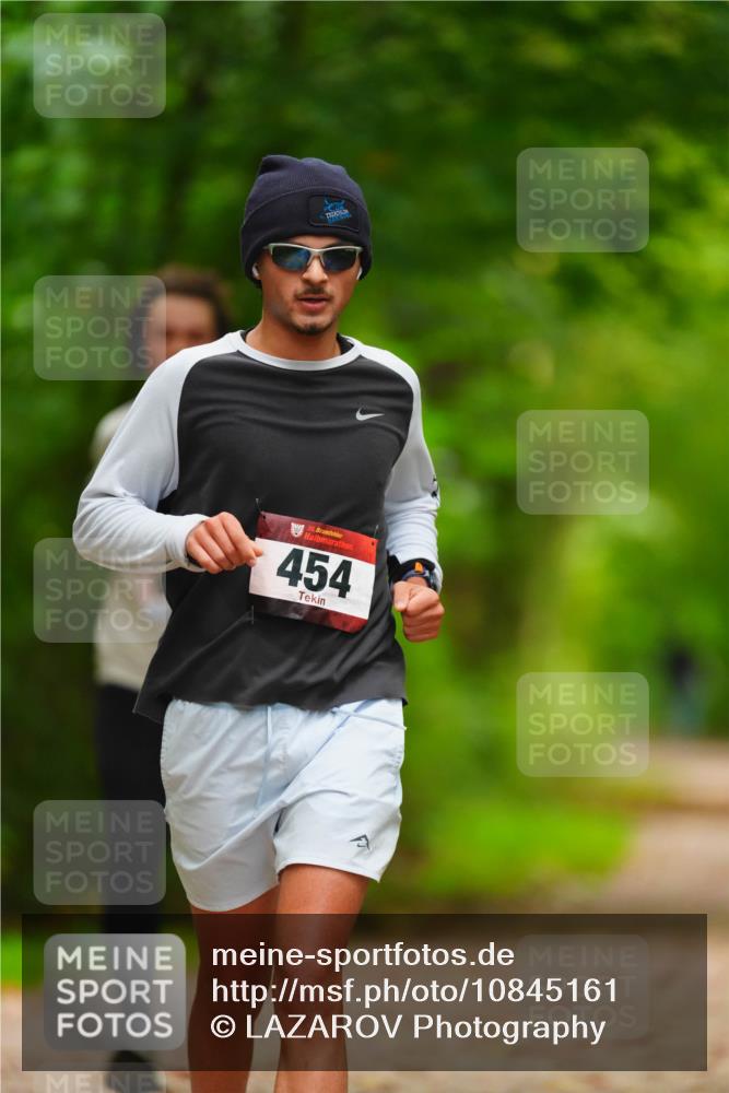 11.10.2026 - Bramfelder Halbmarathon 2026 LAZAROV Photography http://msf.ph/oto/10845161 11.10.2026 11:14:08 Laufen 35, 454 meine-sportfotos.de