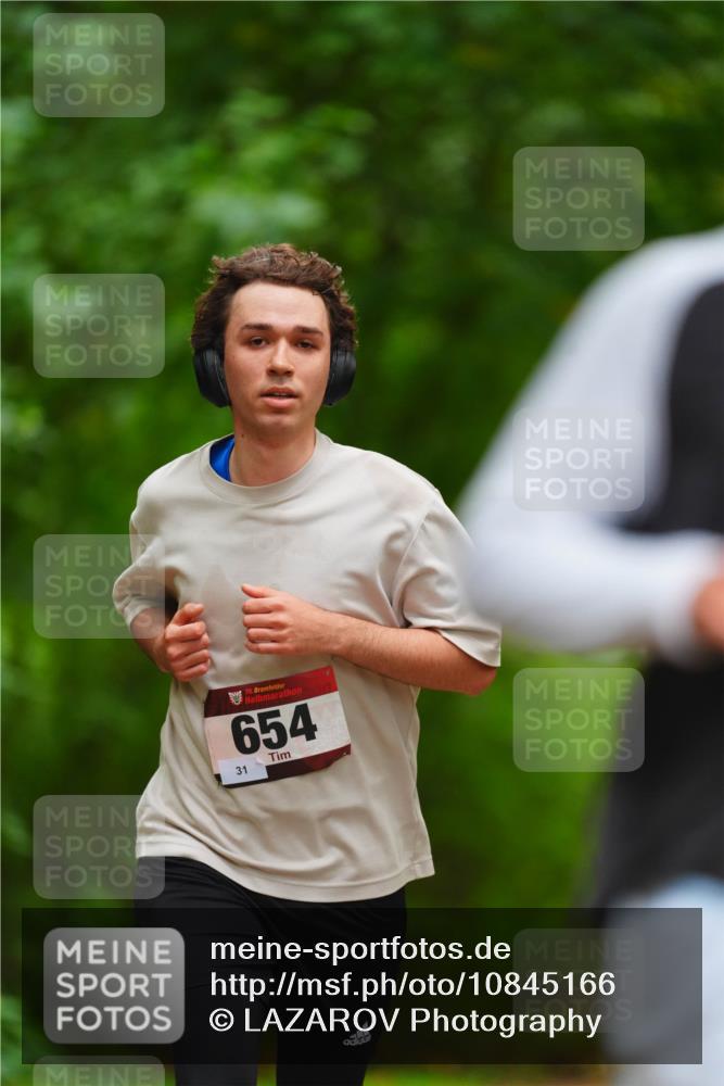 11.10.2026 - Bramfelder Halbmarathon 2026 LAZAROV Photography http://msf.ph/oto/10845166 11.10.2026 11:14:10 Laufen 35, 654, 31 meine-sportfotos.de