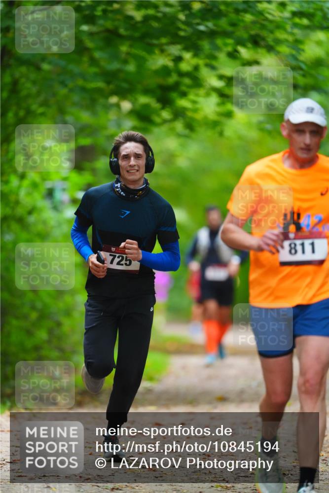 11.10.2026 - Bramfelder Halbmarathon 2026 LAZAROV Photography http://msf.ph/oto/10845194 11.10.2026 11:14:26 Laufen 811, 725 meine-sportfotos.de